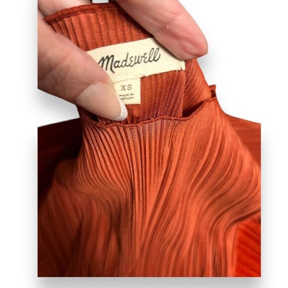 Madewell Rust Orange Pleated Blouse Oversized Boho Minimalist Top Womens Size XS - Picture 9 of 12